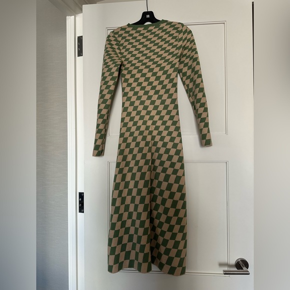 Wool like Zara Dress - Picture 4 of 5